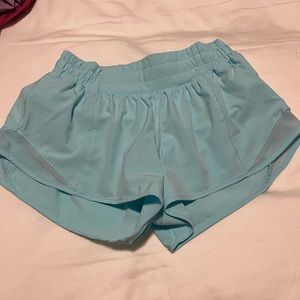 Size 4 2.5” hotty hots